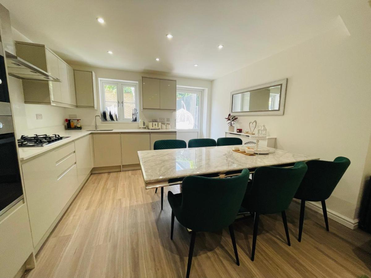 Riverside Premium En Suite Double Room E14 London Exteriör bild