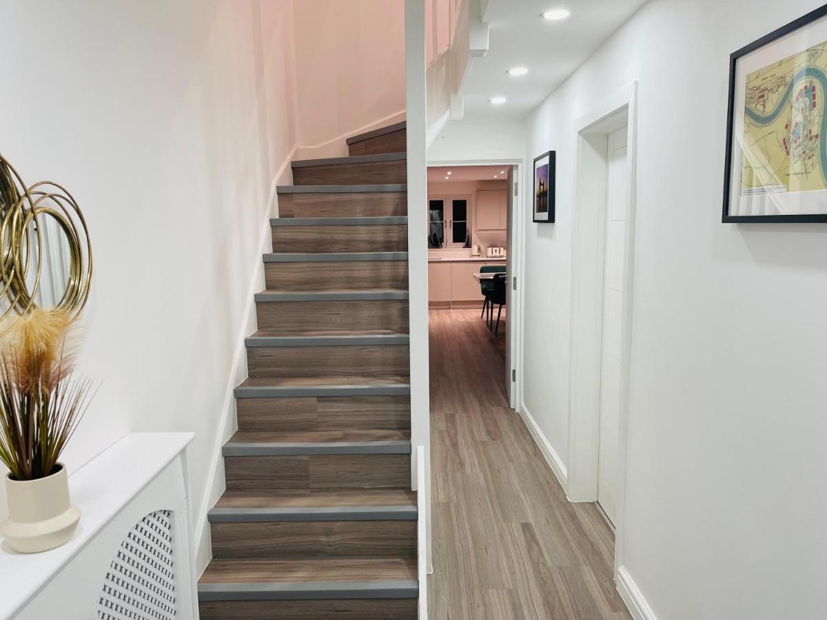 Riverside Premium En Suite Double Room E14 London Exteriör bild